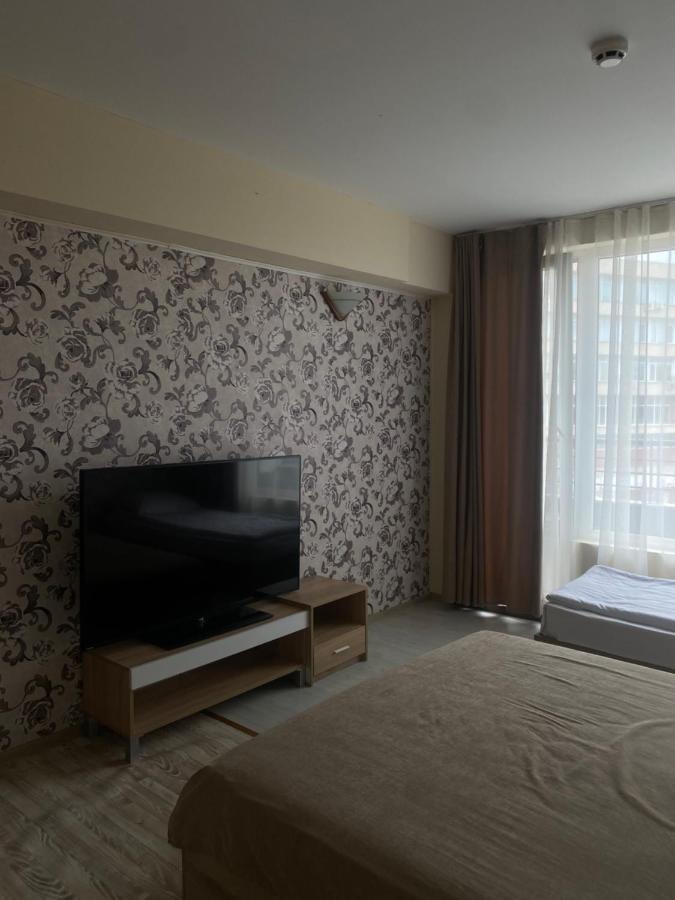Danita Apartments & Diva Restaurant Bbq&Pool Bar Warna Zewnętrze zdjęcie