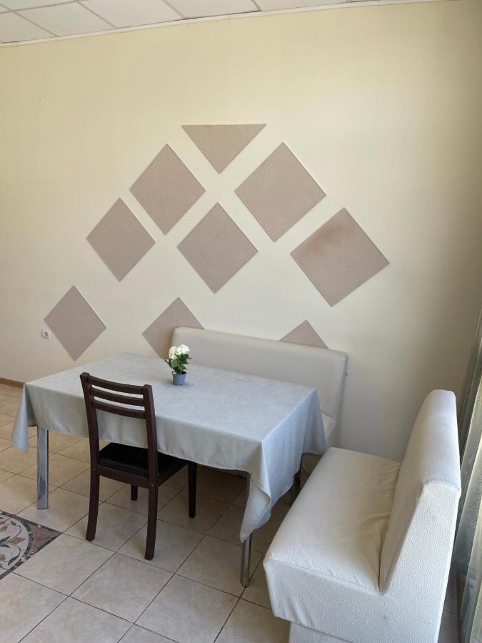 Danita Apartments & Diva Restaurant Bbq&Pool Bar Warna Zewnętrze zdjęcie