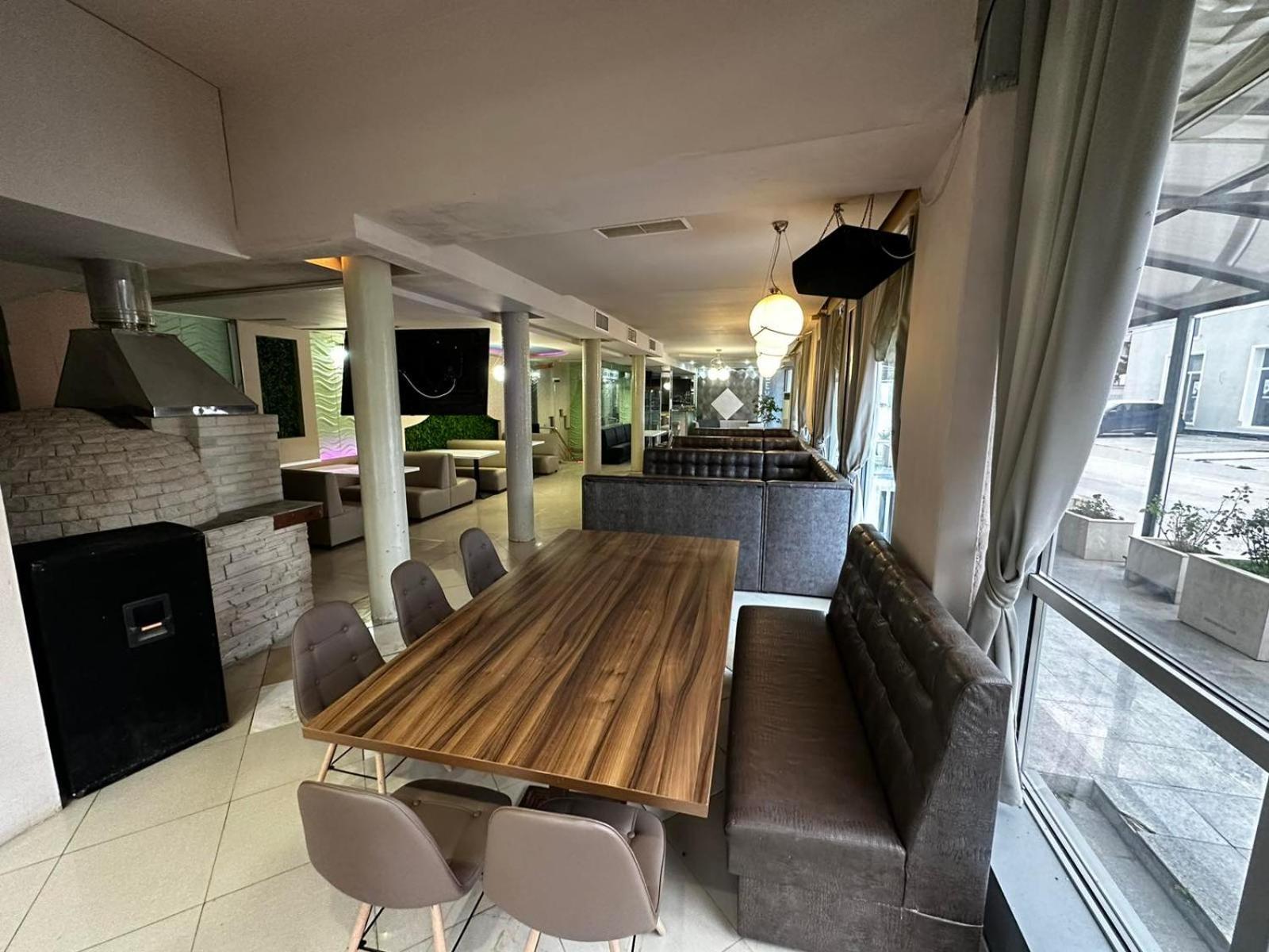 Danita Apartments & Diva Restaurant Bbq&Pool Bar Warna Zewnętrze zdjęcie